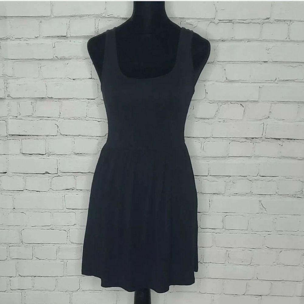 Wet Seal Junior's Black Fitted Wide Strap Sun Dress Size XS
